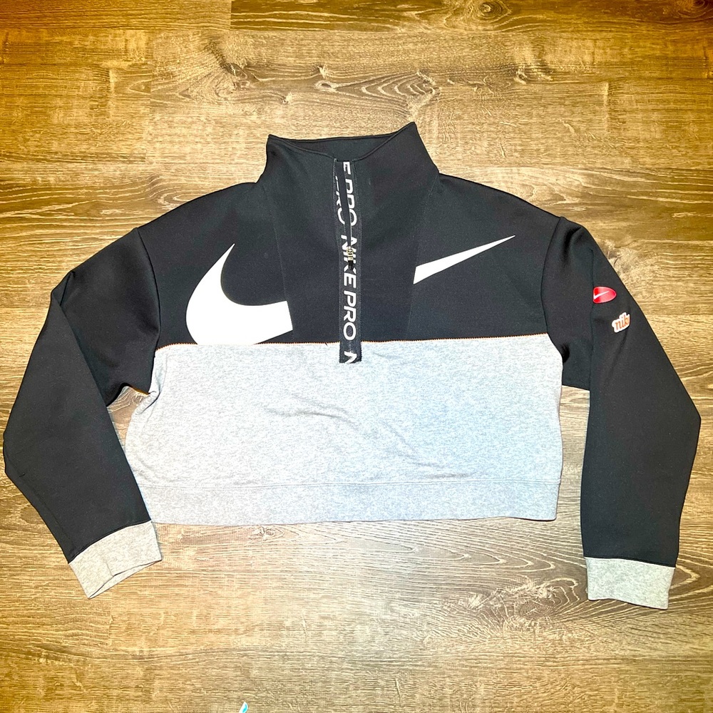 Nike Crop Half Zip Sweater